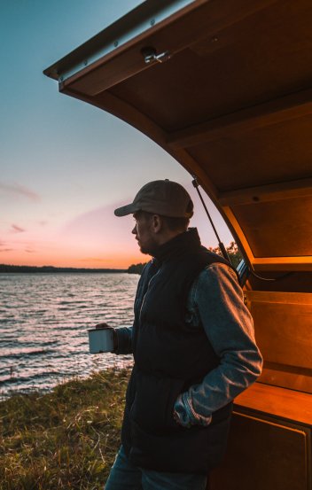 Mini caravana — viajar sin depender de que el mundo se comporte