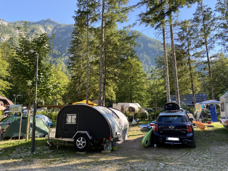 Kulba teardrop trailer in a campsite
